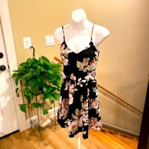 Floral dress size extra small